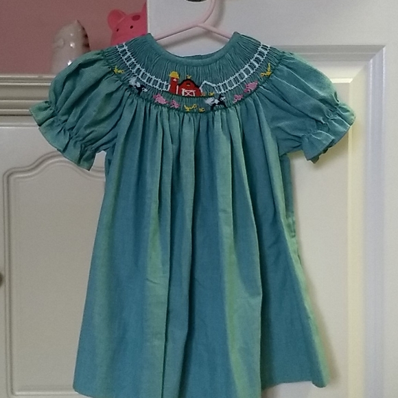 Amanda Remembered handmade smocked dress - Picture 2 of 4